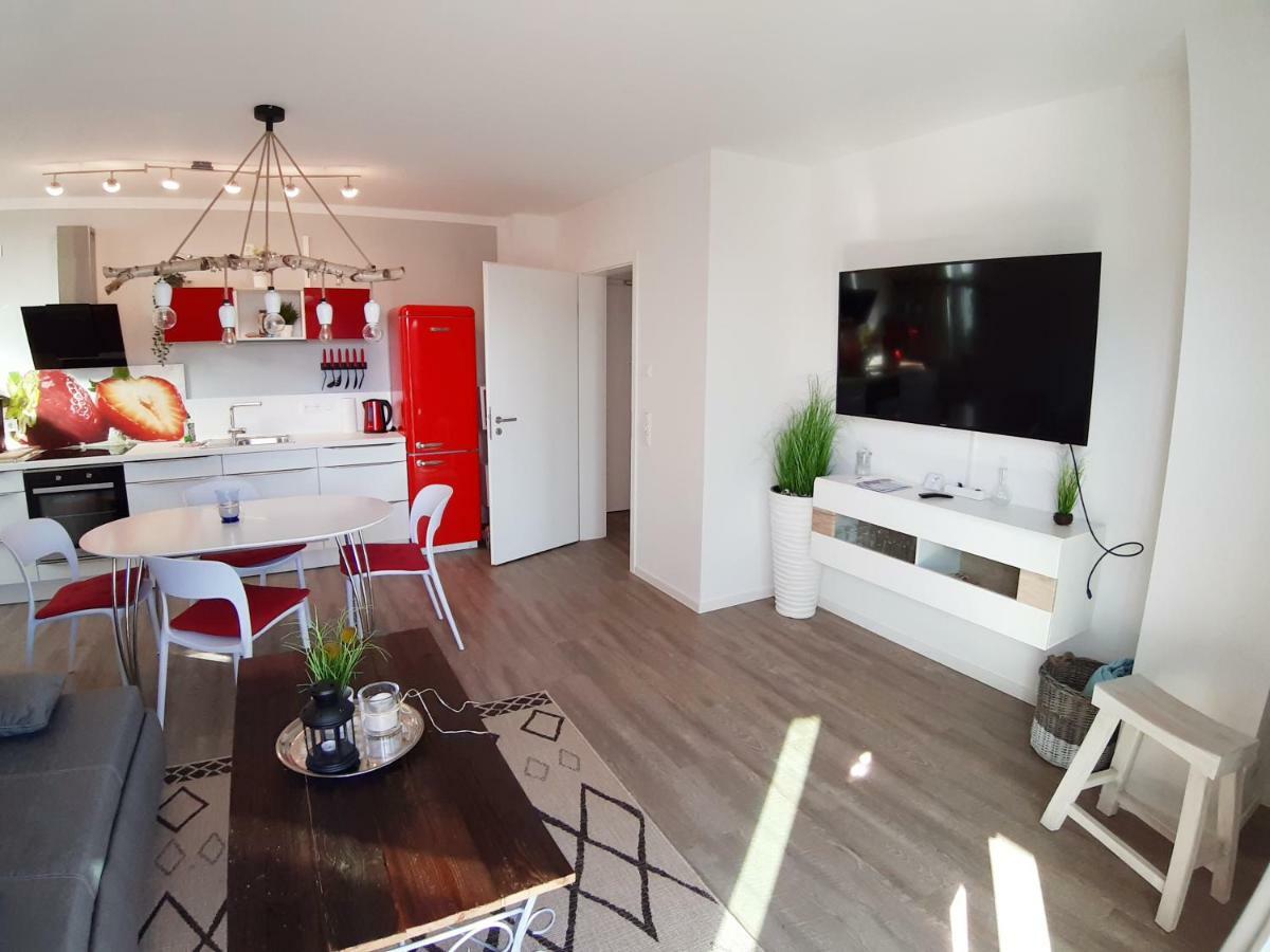 Ferienwohnung Strandraeuber Glowe Ngoại thất bức ảnh
