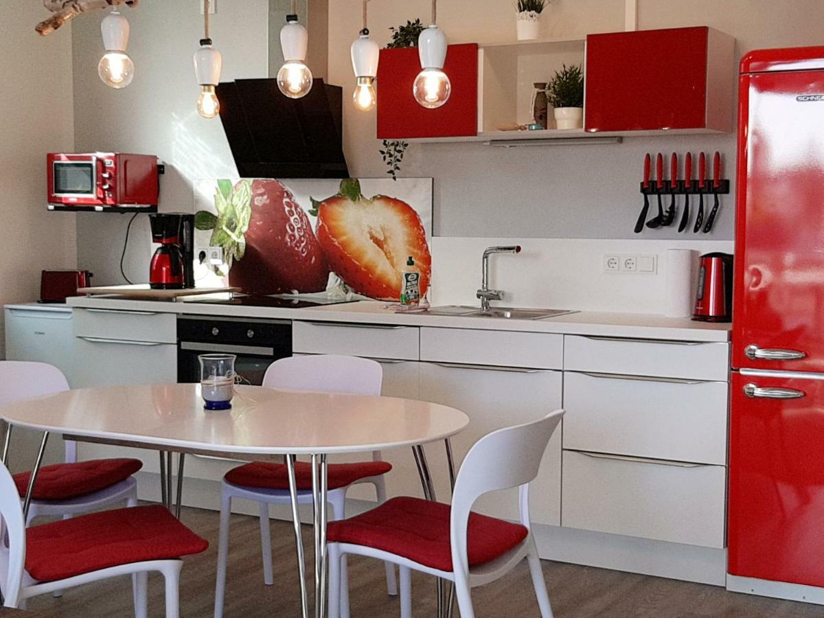 Ferienwohnung Strandraeuber Glowe Ngoại thất bức ảnh
